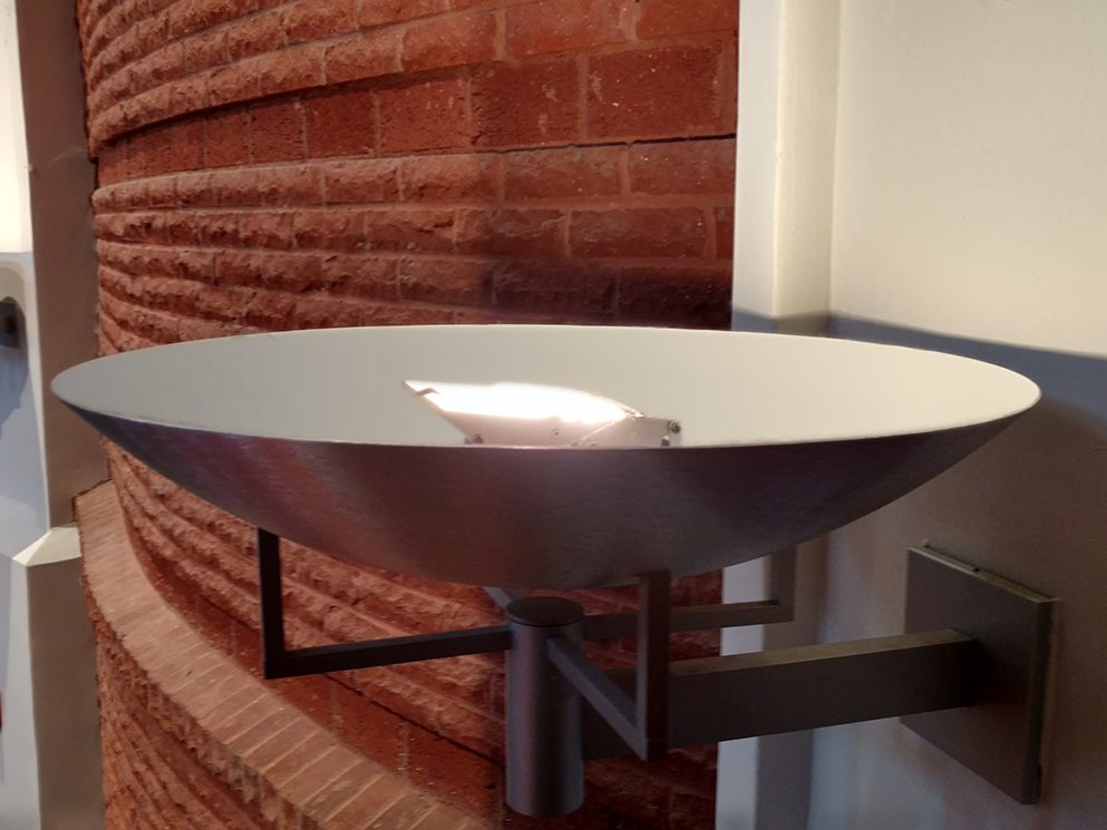 Customized uplight sconces with RETRO-Passive 150 units